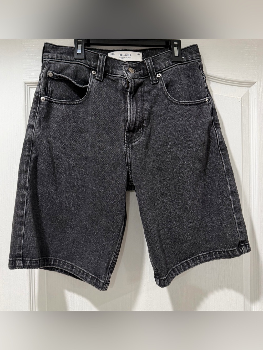 Hollister Men's Denim Jean Shorts size W28